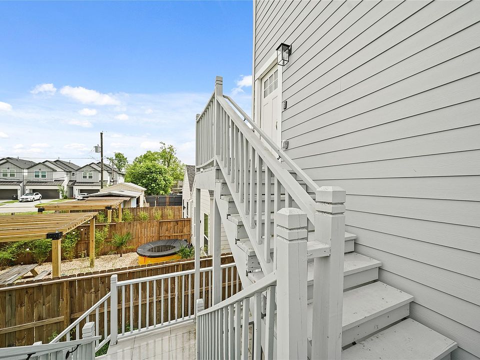 1st image of 4007 New Orleans St #B-1/2