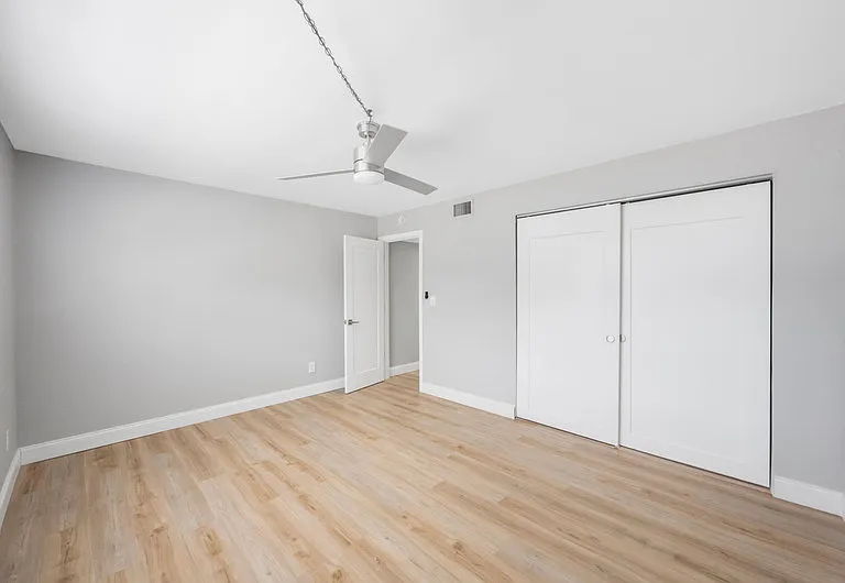 3060 Clinton St S #8 — Photo 15