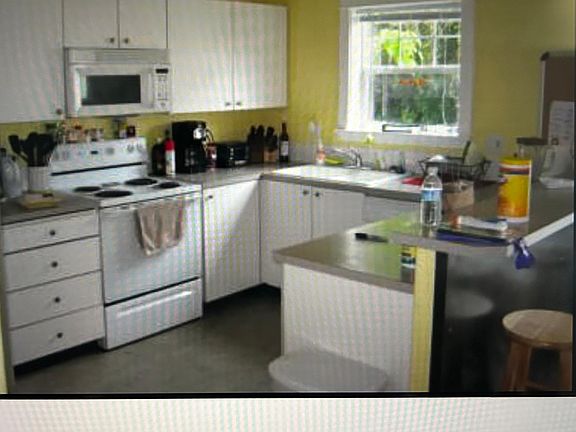 Kitchen in main floor