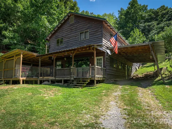 1145 Woolyshot Branch Rd, Hot Springs, NC 28743