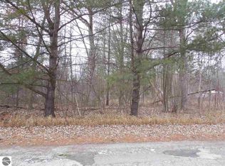 N Marvin Dr, Sanford, MI 48657