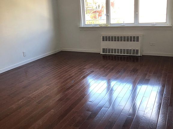 4th image of 6915 222nd St #2FL