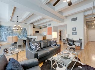 1120 Texas St APT 5D, Houston, TX 77002