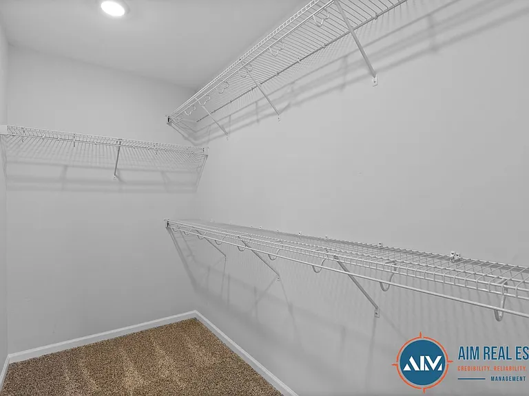85 Conifer St — Photo 34