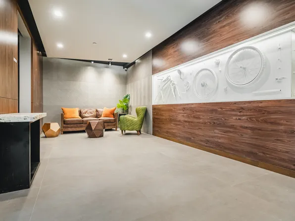 26 Quincy Street image 9 of 11