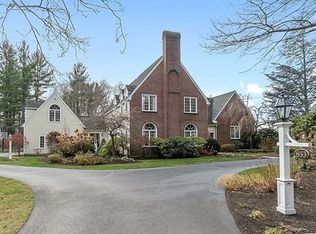 853 Strawberry Hill Rd, Concord, MA 01742