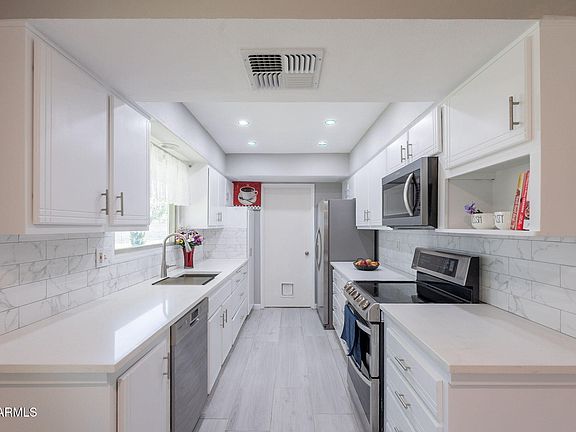4th image of 10644 W CAMPANA Drive