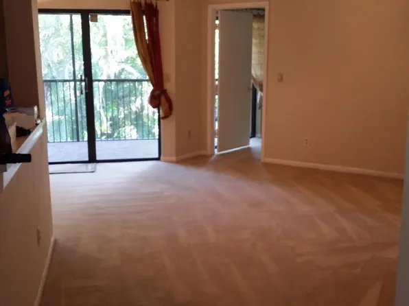 8043 NW 15th Mnr, Plantation, FL 33322