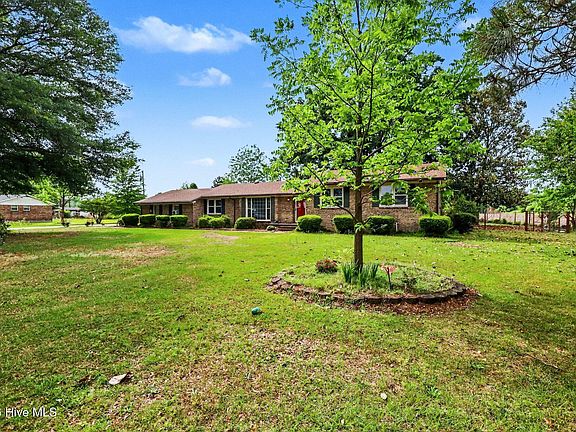 2nd image of 875 Wynn Road