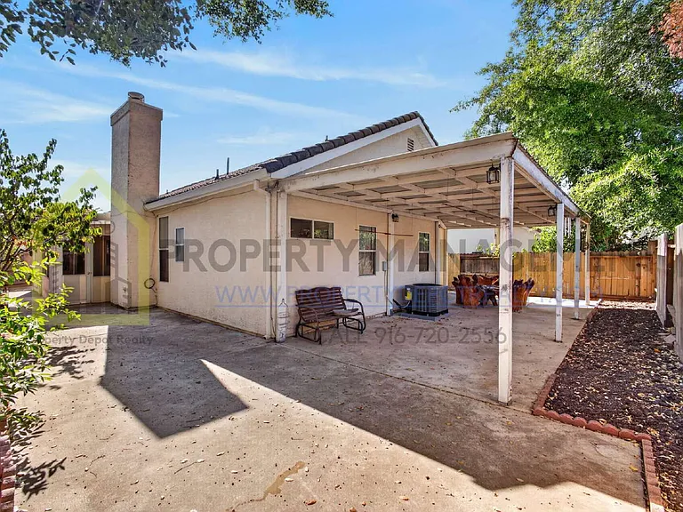 8072 Bothwell Dr — Photo 43