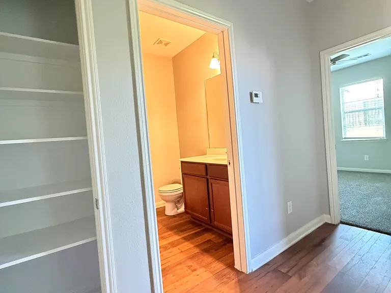 2134 Redbud Dr — Photo 14