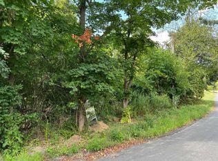 81 South Ter, Fishkill, NY 12524