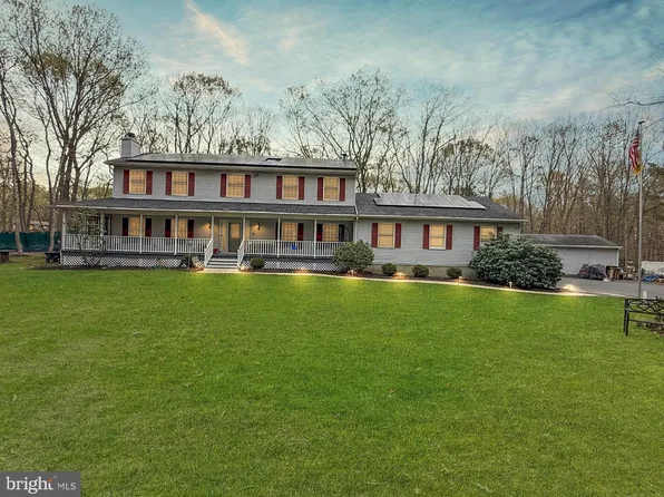 78 Ivins Dr, New Egypt, NJ 08533