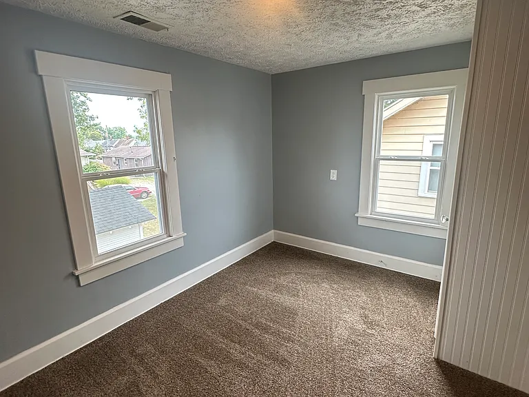 1134 Wertz Ave SW — Photo 10