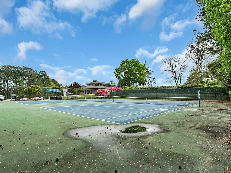 Community tennis courts