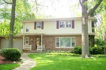 1st image of 2609 S Twyckenham Dr
