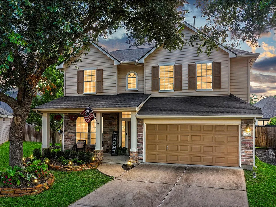 13718 Cardinal Flowers Dr