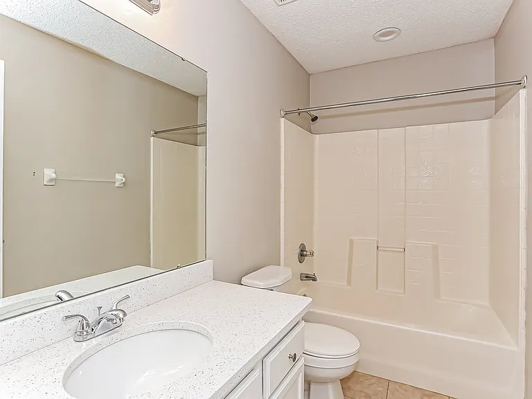 1027 Preakness Ct — Photo 15