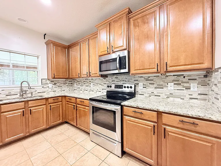 11288 Panther Creek Pkwy — Photo 15