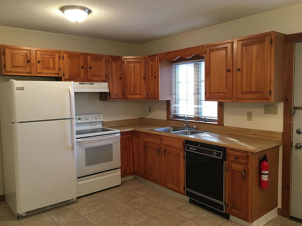 2nd image of 109 S Branch St APT 1