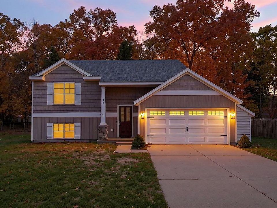 1st image of 35 Cannonball Ln