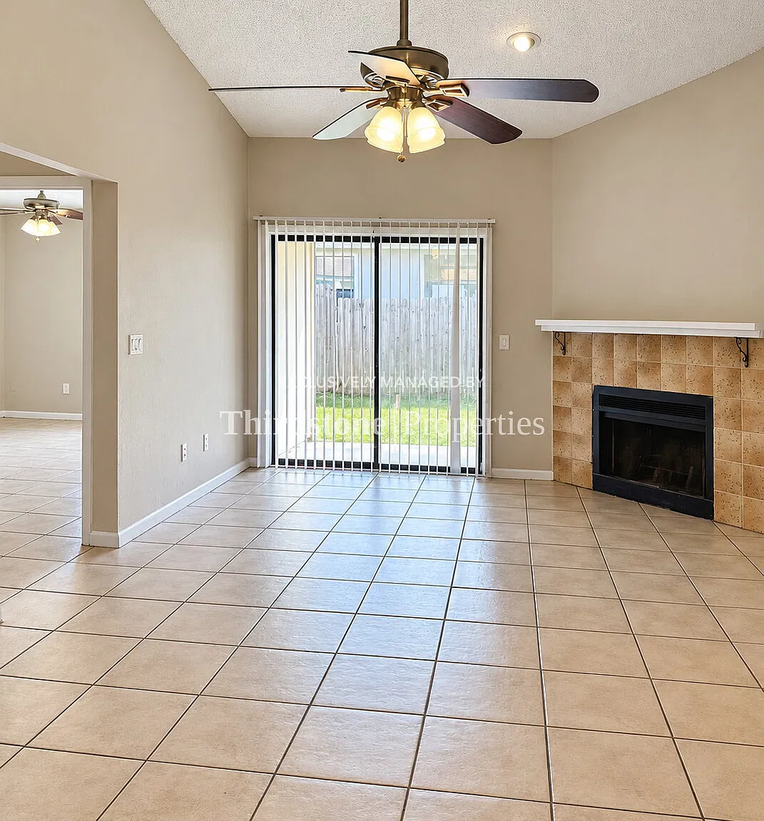 1324 Jefferson Avenue Unit B Orange Park, FL — Photo 2