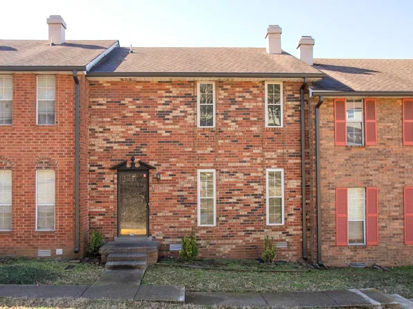 395 Huntington Ridge Dr, Nashville, TN 37211