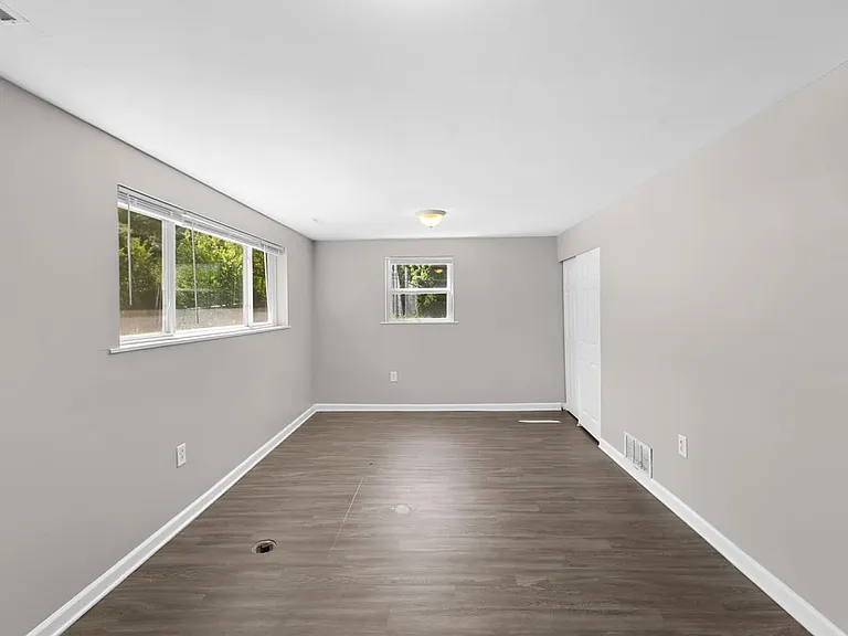 6406 Dalewood Rd — Photo 11