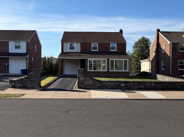 1711 Robinson Ave