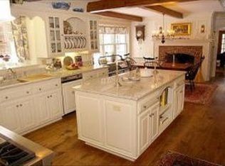 1060 N Golden Lake Rd, Oconomowoc, WI 53066