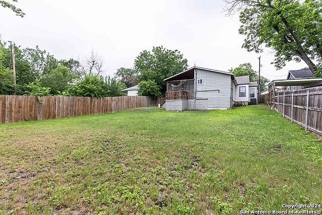 120 Nelson Ave — Photo 31
