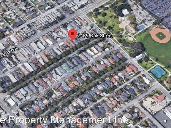 2nd image of 2439 Oak St #C