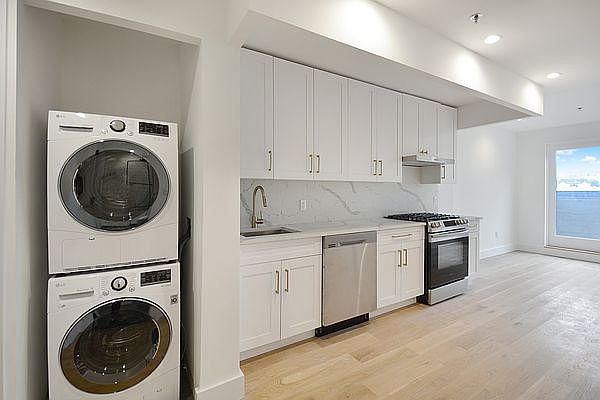 1st image of 25-18 32nd St #2R