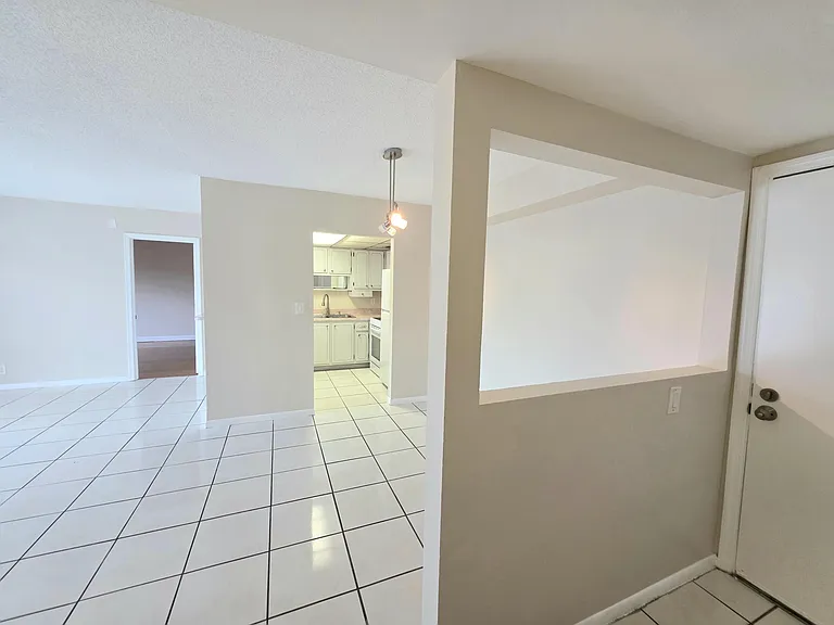 495 SE 8th St #237 — Photo 23