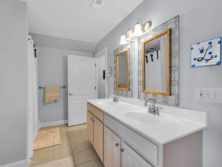 128 Rockwood Dr — Photo 26