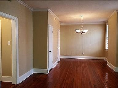 3rd image of 1123 Graydon Ave