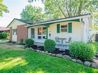 374 Laurel Dr, Berea, OH 44017