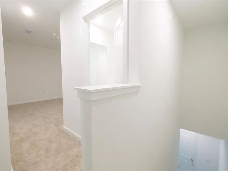 104 Royal Ranch Rd — Photo 41