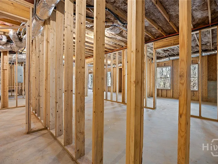 360 Ansley Dr — Photo 32