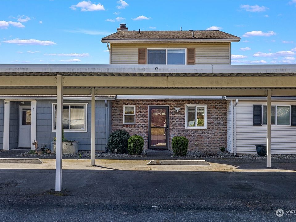 1st image of 4214 84th Street NE #2