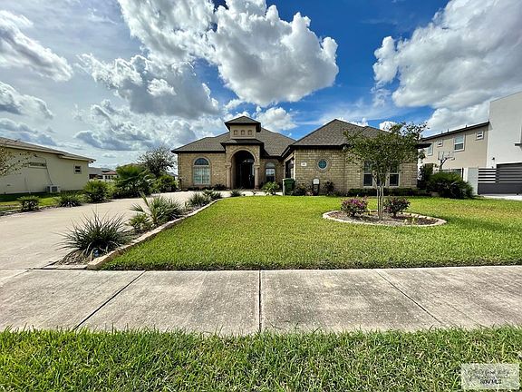 2nd image of 150 Canteros Dr #15