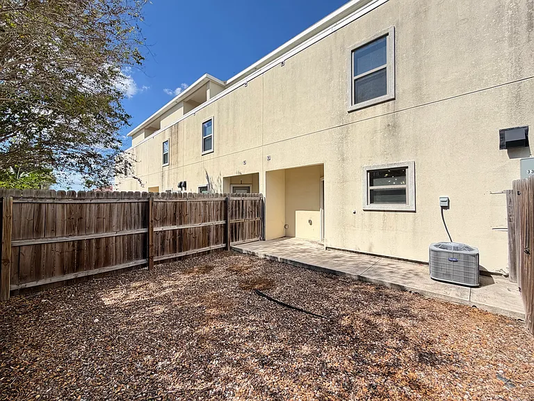 3302 S Sugar Rd #C — Photo 18
