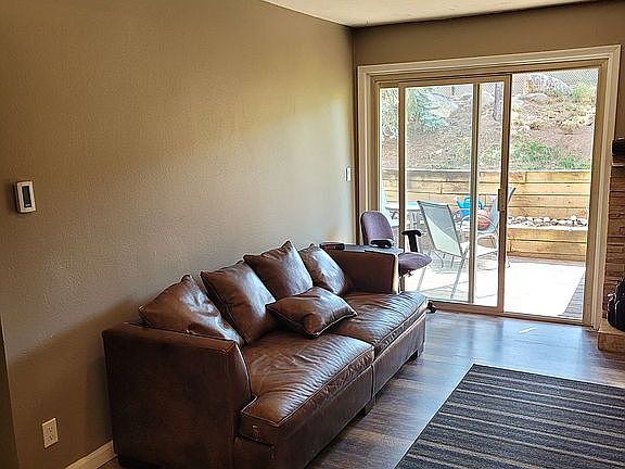 3rd image of 998 W Beaver Creek Blvd #106