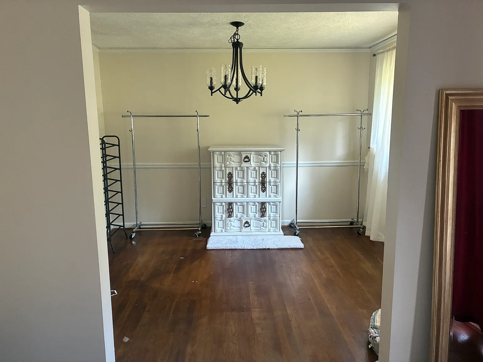 4 bed, 1596 sqft, $1,000 — Photo 3