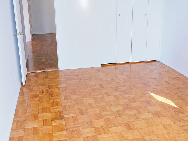 10740 Queens Blvd #4E — Photo 16