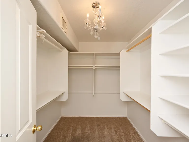 5730 E Gelding Dr — Photo 17