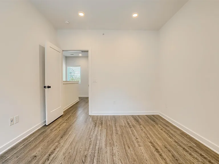 5924 S Congress Ave #62S — Photo 13