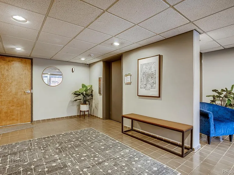 1050 N Corona St #115 — Photo 22