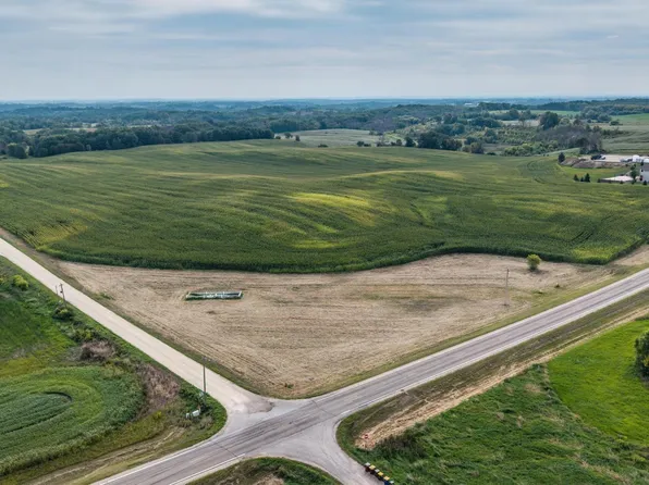 Dent Ave, Webster, MN 55088