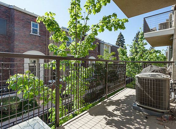 4th image of 1069 Saginaw Ter Unit 201